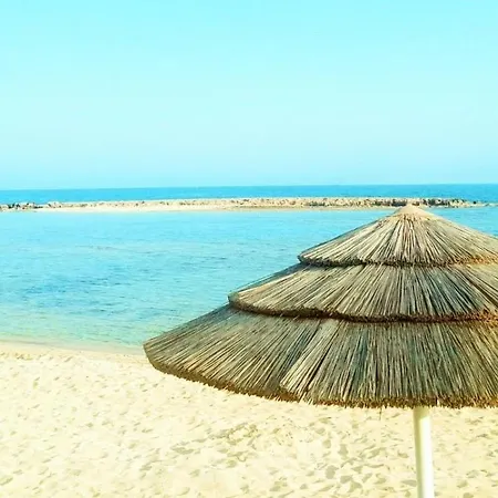 Beach Villa Goldenpalms