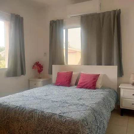 Beach Villa Goldenpalms Villa *